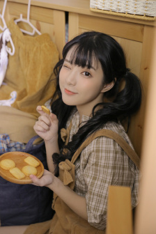 坐公交车最后一排轻一点